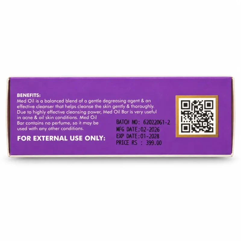 Back packaging of Medlys MedOil Moisturizing Soap showing cleansing benefits, suitability for acne-prone and oily skin, batch number, manufacturing and expiry dates, retail price, and QR code.